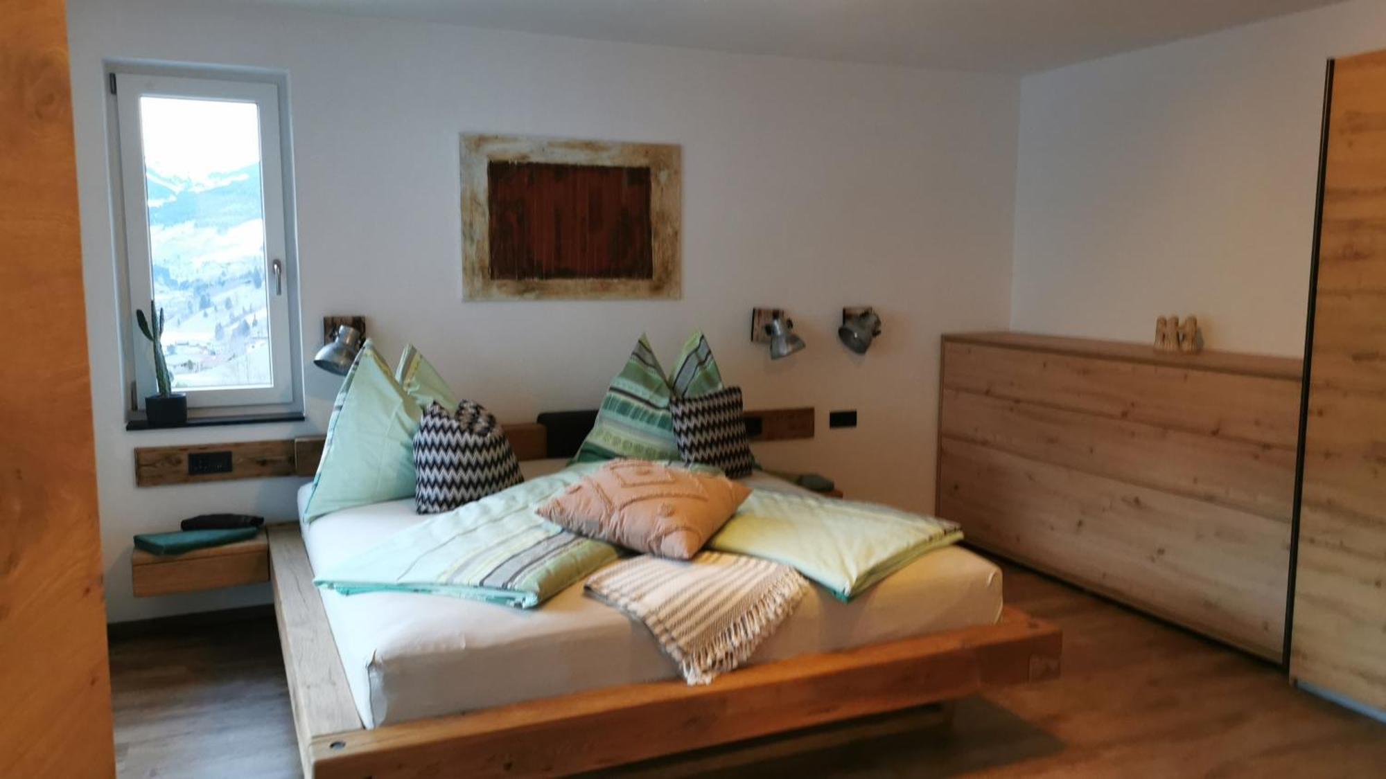 Landhaus Oberzinnegg Saalbach-Hinterglemm Szoba fotó